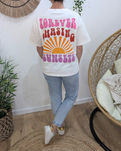 T-Shirt femme blanc forever chasing sunsets multicolore