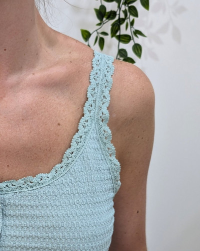 Top femme à bretelles vert sauge Kaïna