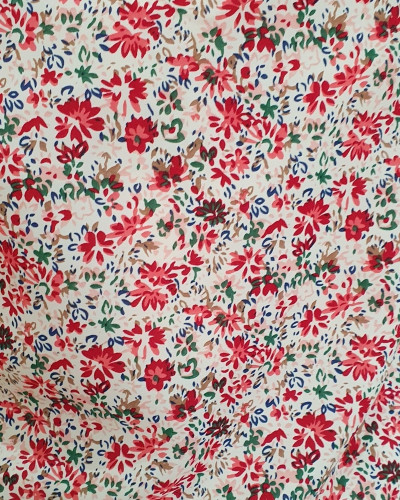 Top femme à bretelles écru petites fleurs rouges cerises et vertes