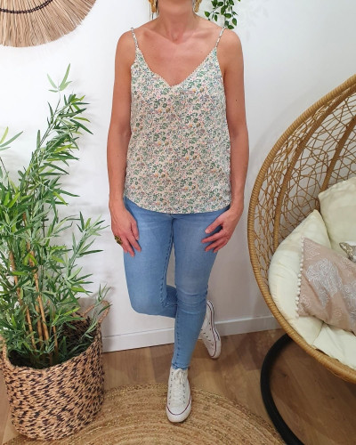 Top femme à bretelles écru petites fleurs vertes Sophie