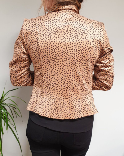 Veste perfecto suédine couleur camel pois noirs