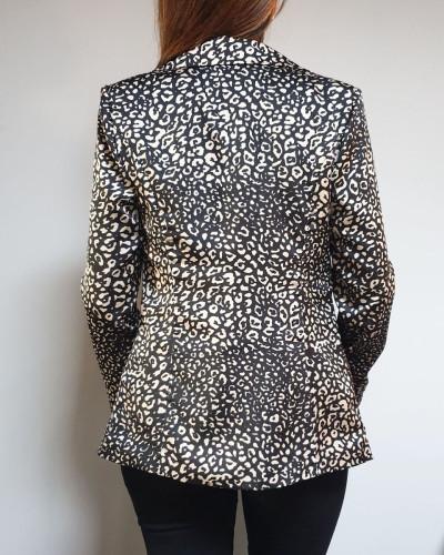 Veste tailleur noire imprimé léopard effet satiné