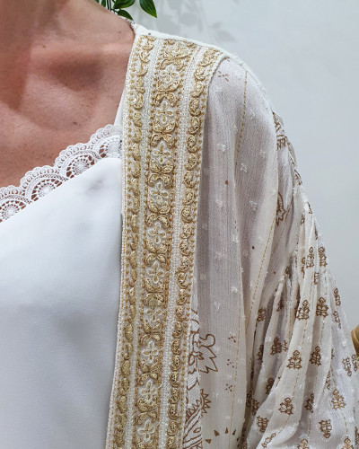 Kimono femme écru broderies dorées