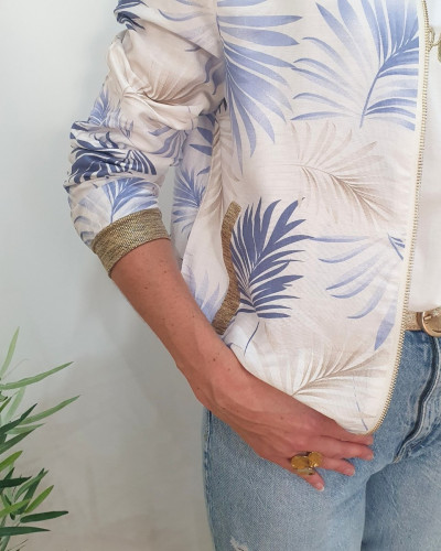 Bombers femme écru feuillages bleus et beiges Ombelline