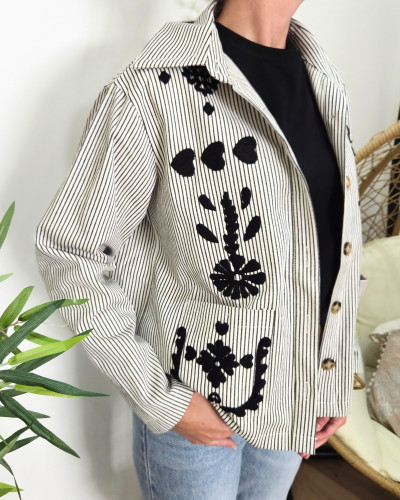 Veste femme noire et blanche à rayures