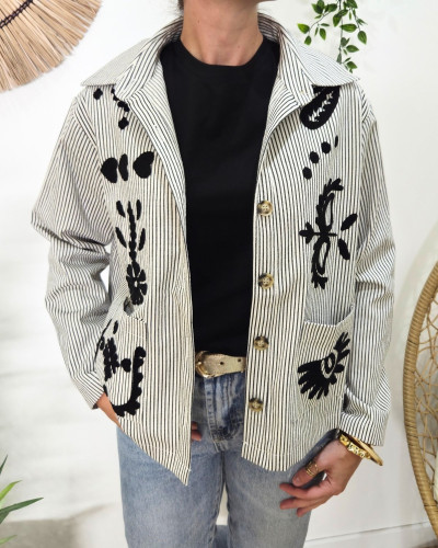 Veste femme noire et blanche à rayures