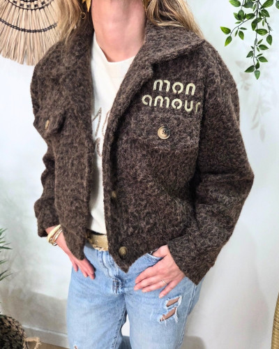 Veste femme boutonnée broderie mon amour dorée