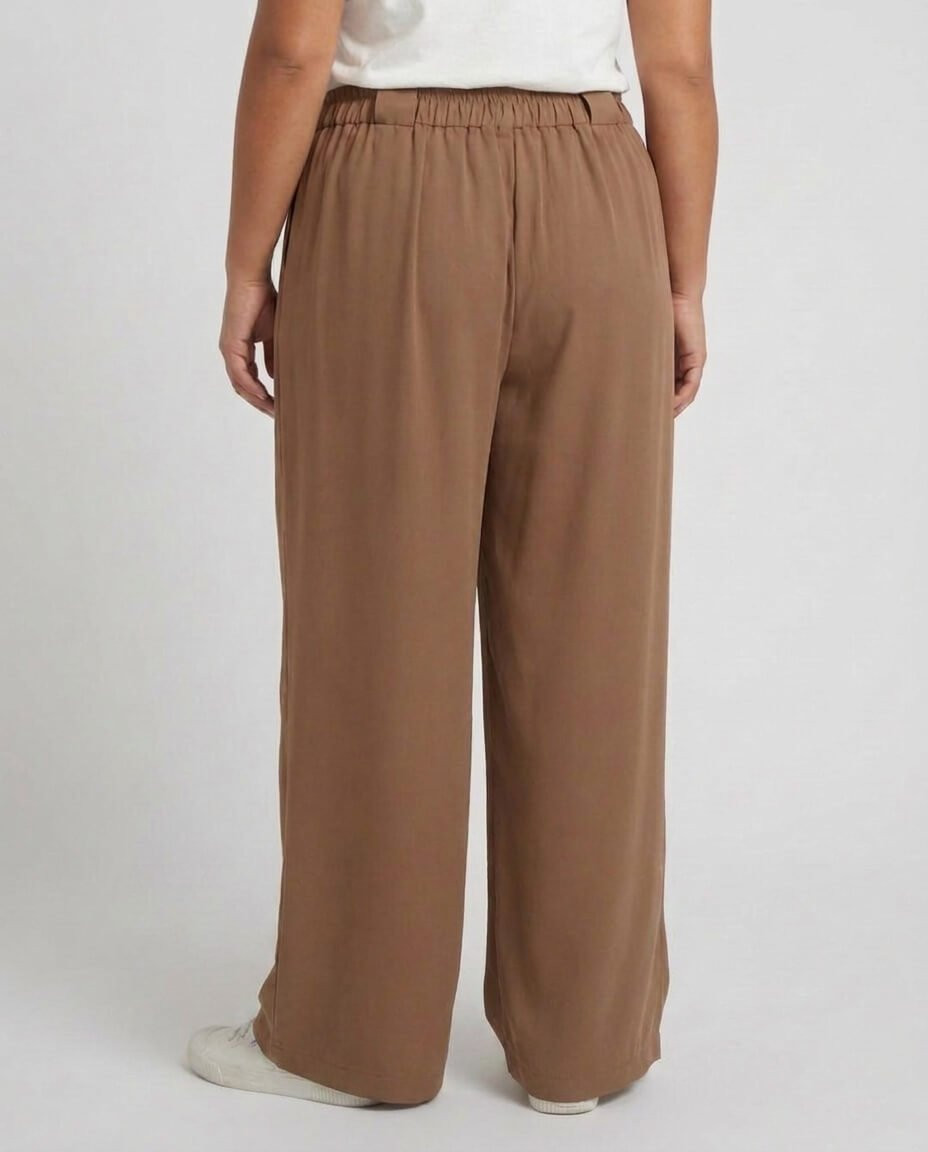 Pantalon femme élastiqué coupe large et fluide
