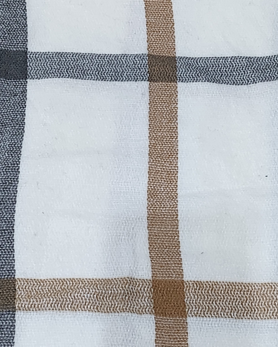 Echarpe femme écrue à carreaux gris et camel