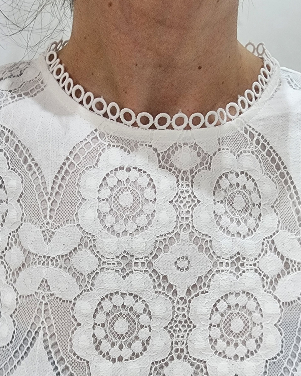 Blouse femme blanche broderies anglaises Géraldine