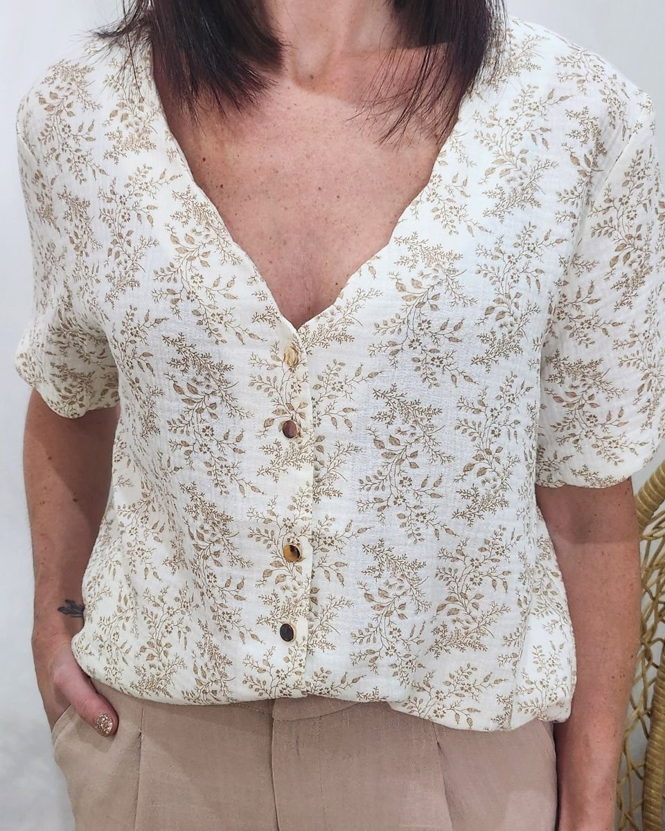 Blouse en gaze de coton écru fleurs marrons