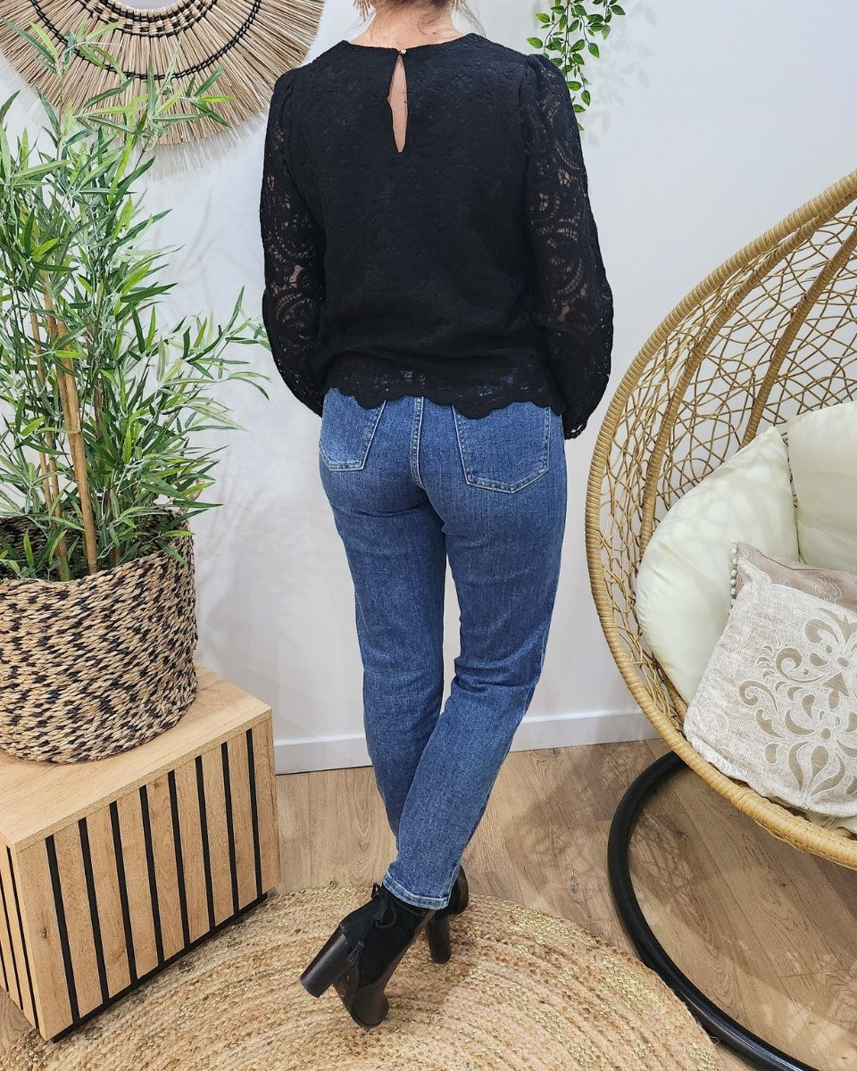 Blouse crochet noir Phylaé