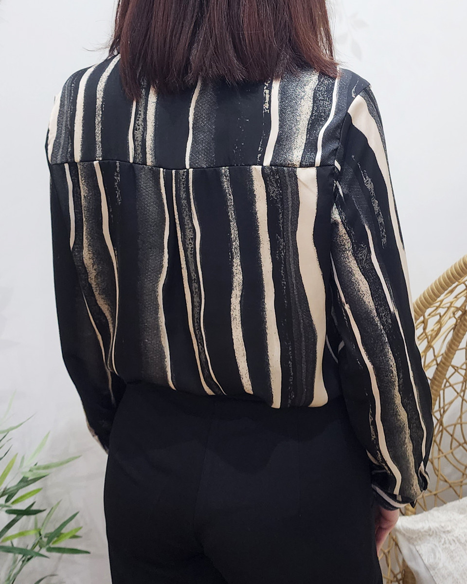 Chemisier femme noir et beige rayures satiné