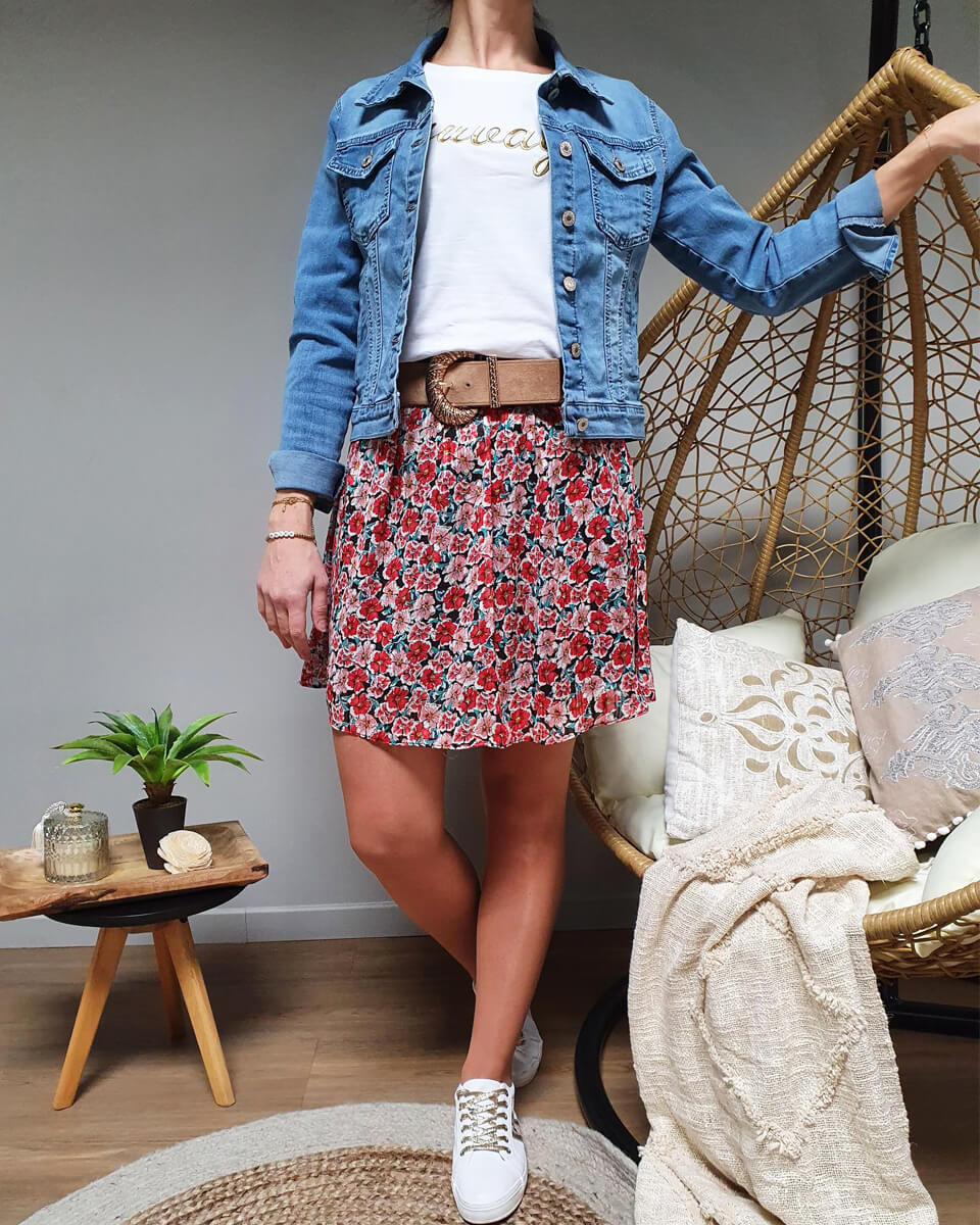 Petite jupe plissée fleurs rouges et roses liseré argent