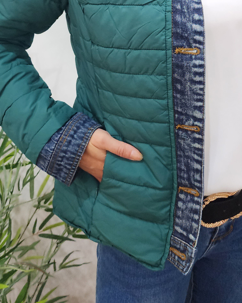 Doudoune femme vert emeraude rebords jeans