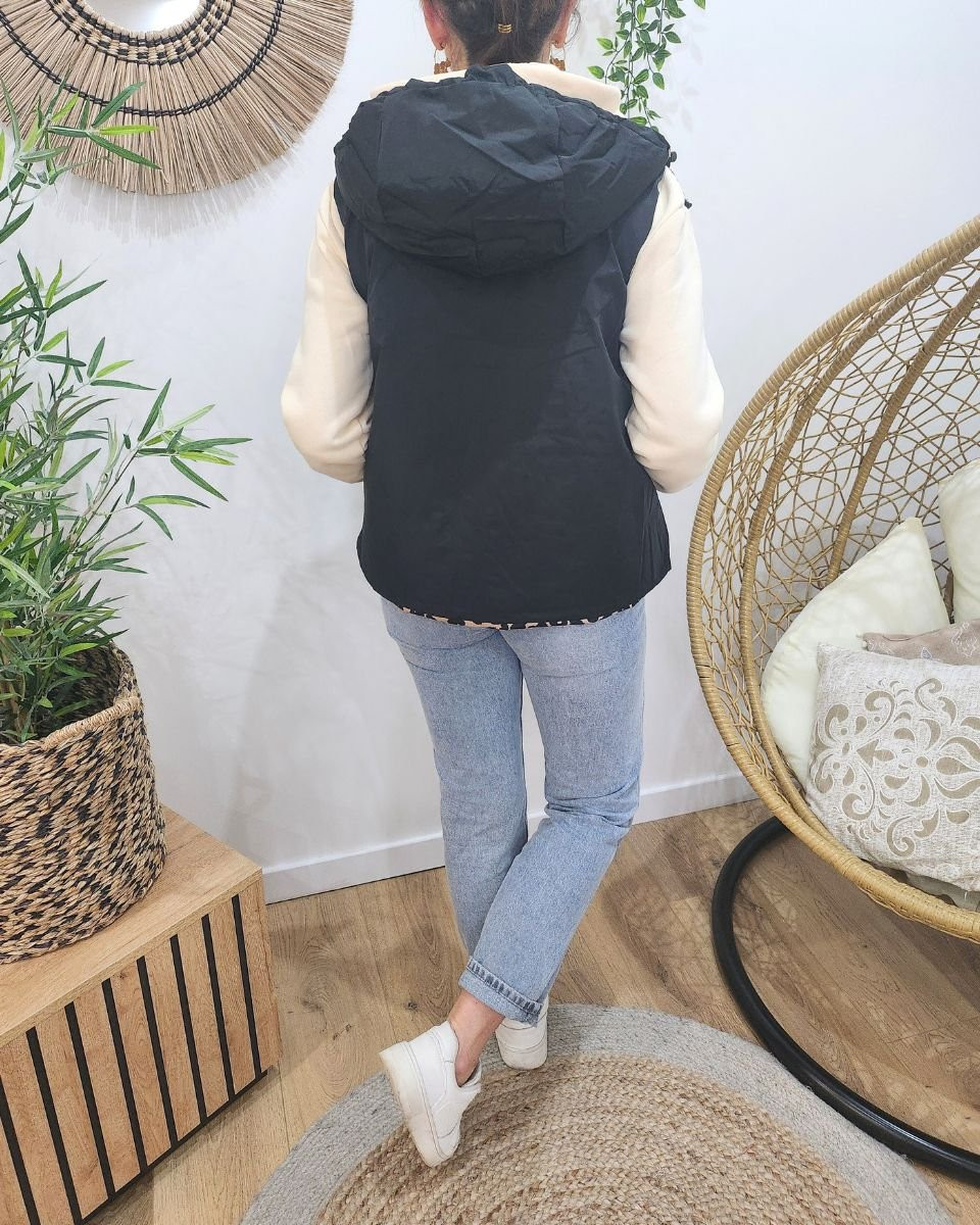 Doudoune femme sans manches courte noire et léopard à capuche réversible