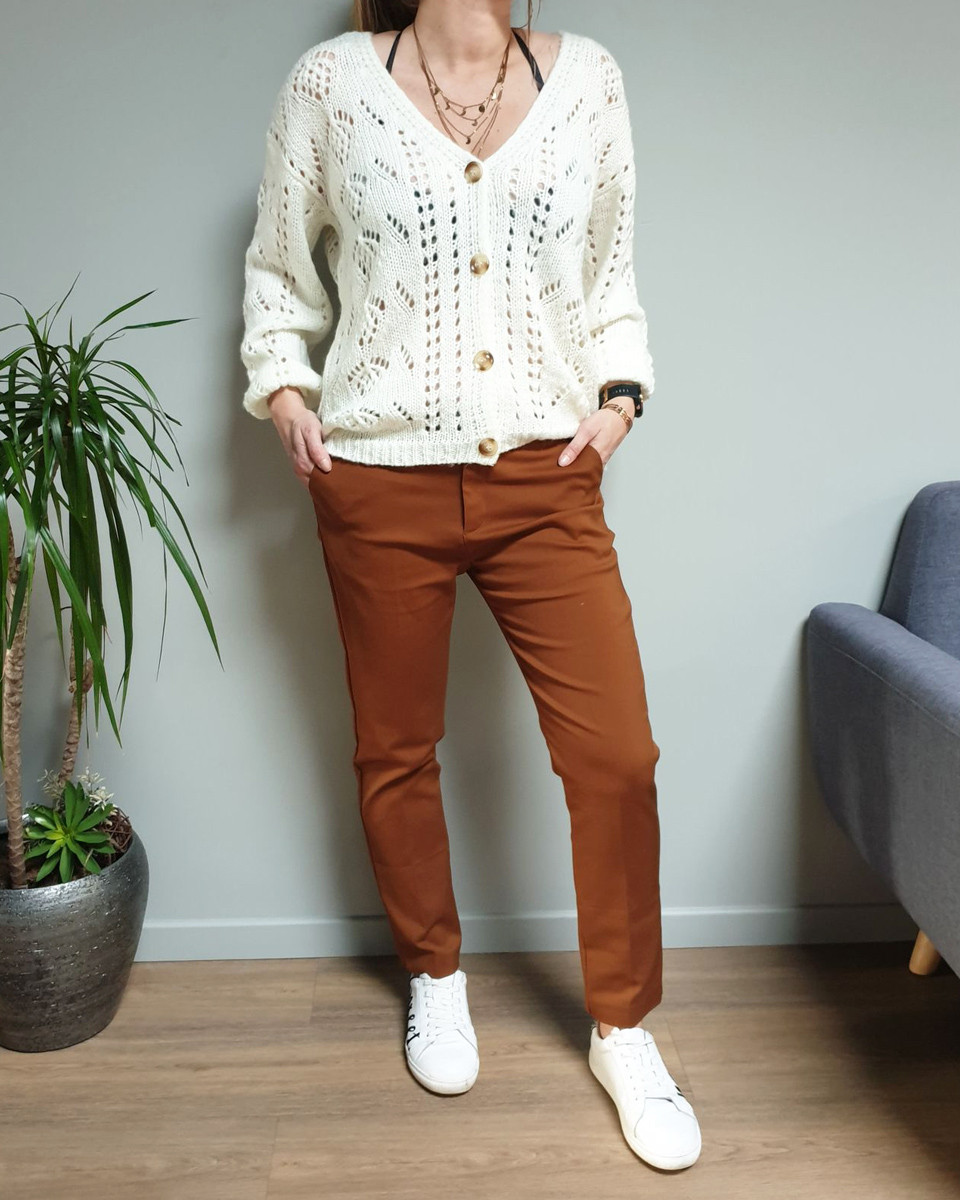 Chino slim en toile camel