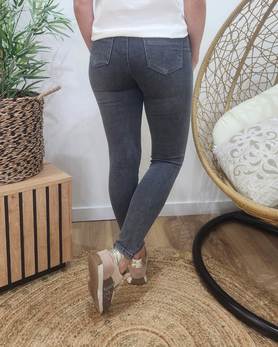 Jean femme push up skinny taille haute gris délavé