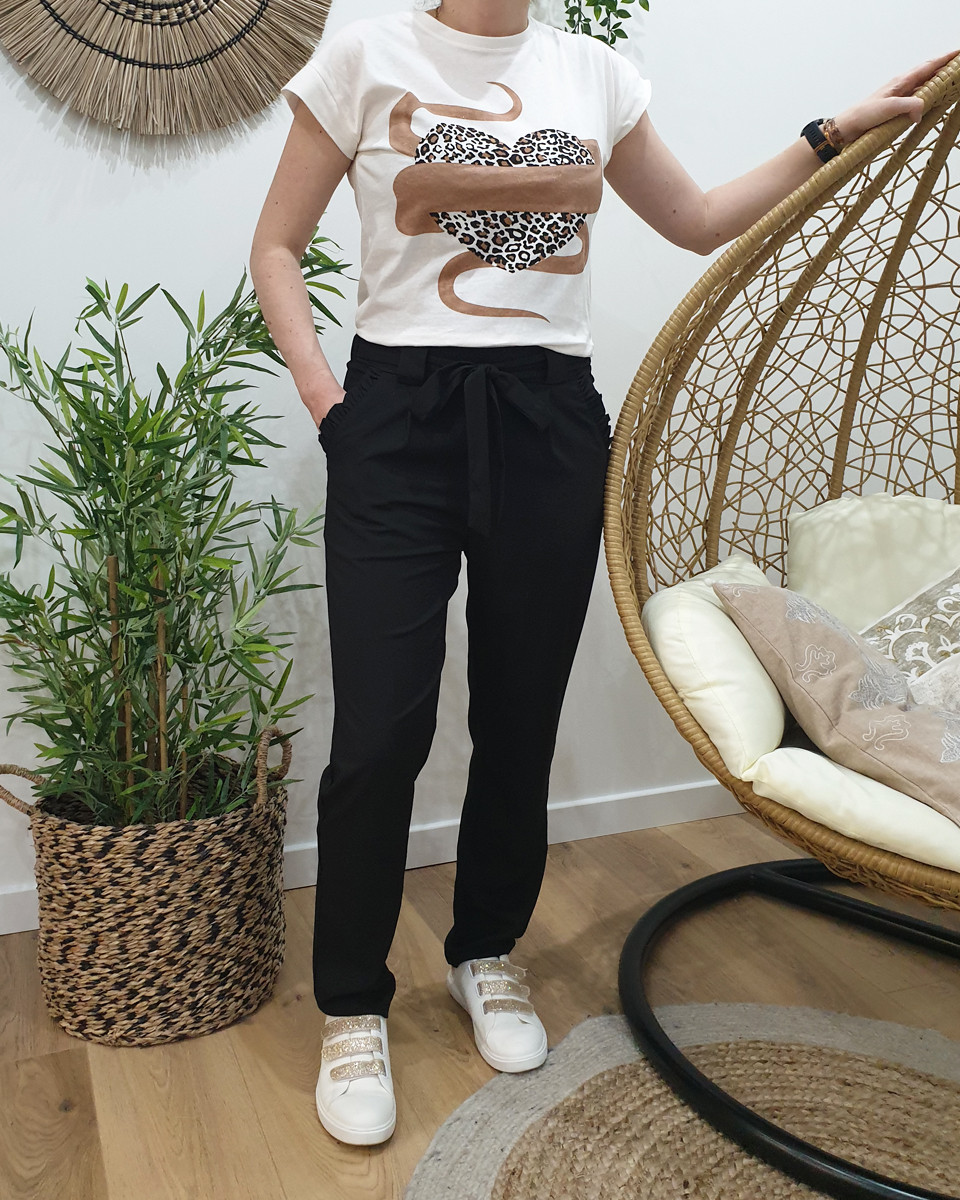 Pantalon femme fluide paper bag noir poches à volants