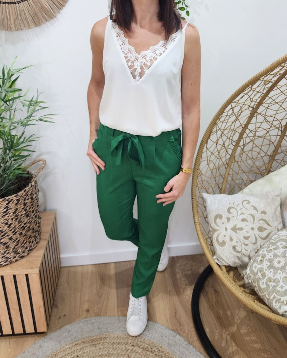 Pantalon femme fluide paper bag vert gazon à noeud