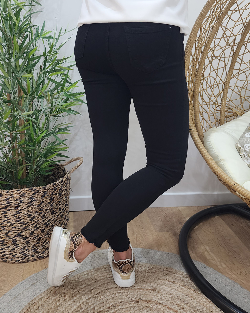 Pantalon femme noir skinny 7/8