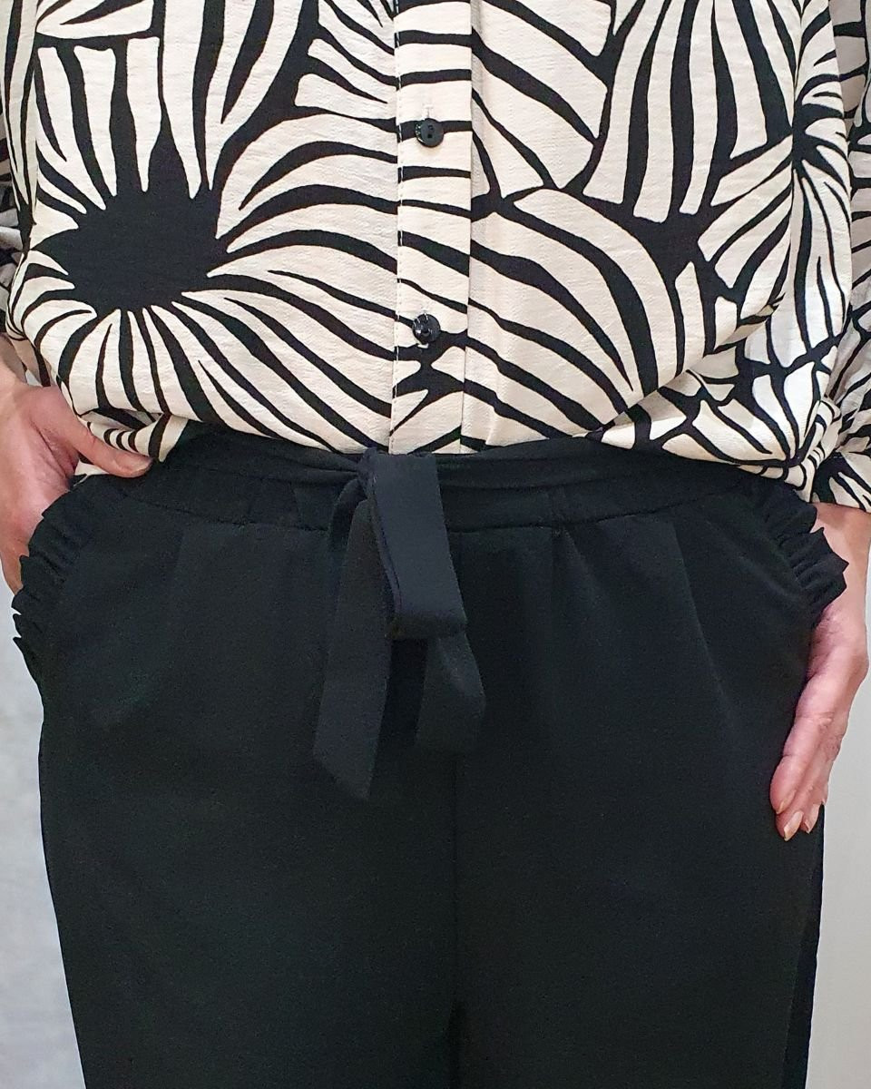 Pantalon femme fluide noir poches froncées