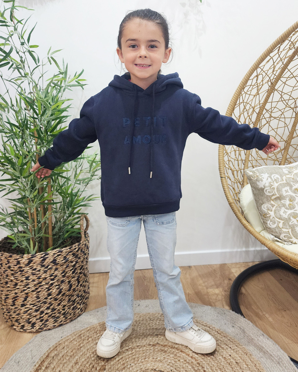 Sweat à capuche enfant bleu marine broderie Petit Amour