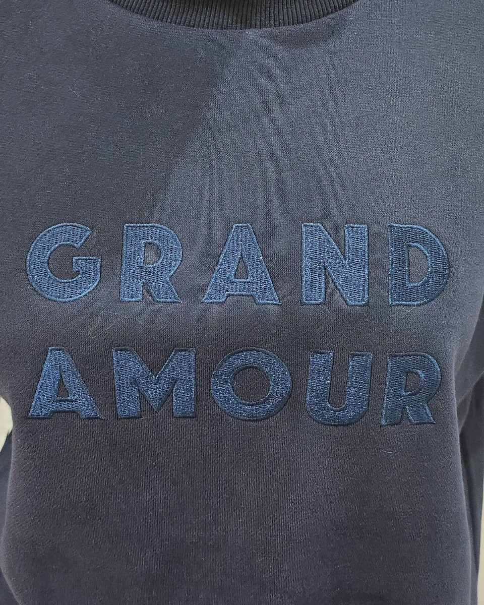 Sweat femme bleu marine sans capuche broderie Grand Amour