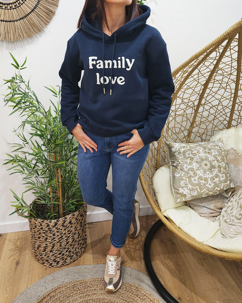 Sweat à capuche bleu marine Family love