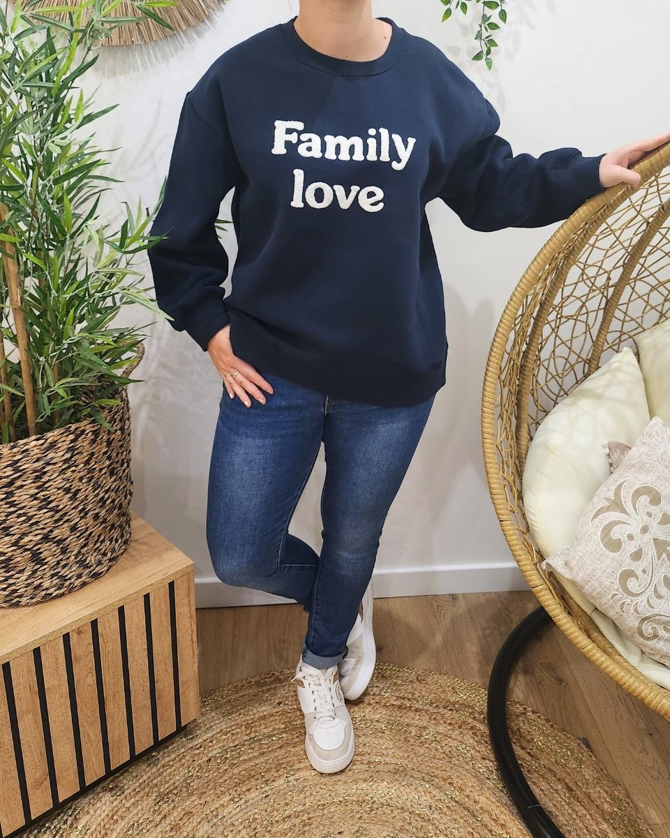 Sweat bleu marine Family love