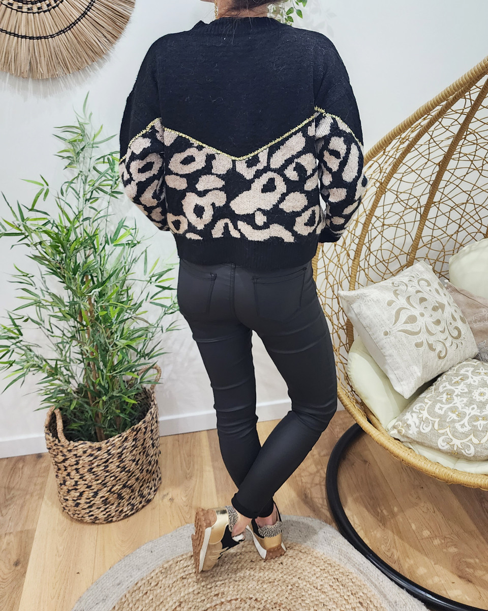 Pull femme boutonné noir taupe léopard et liseré doré