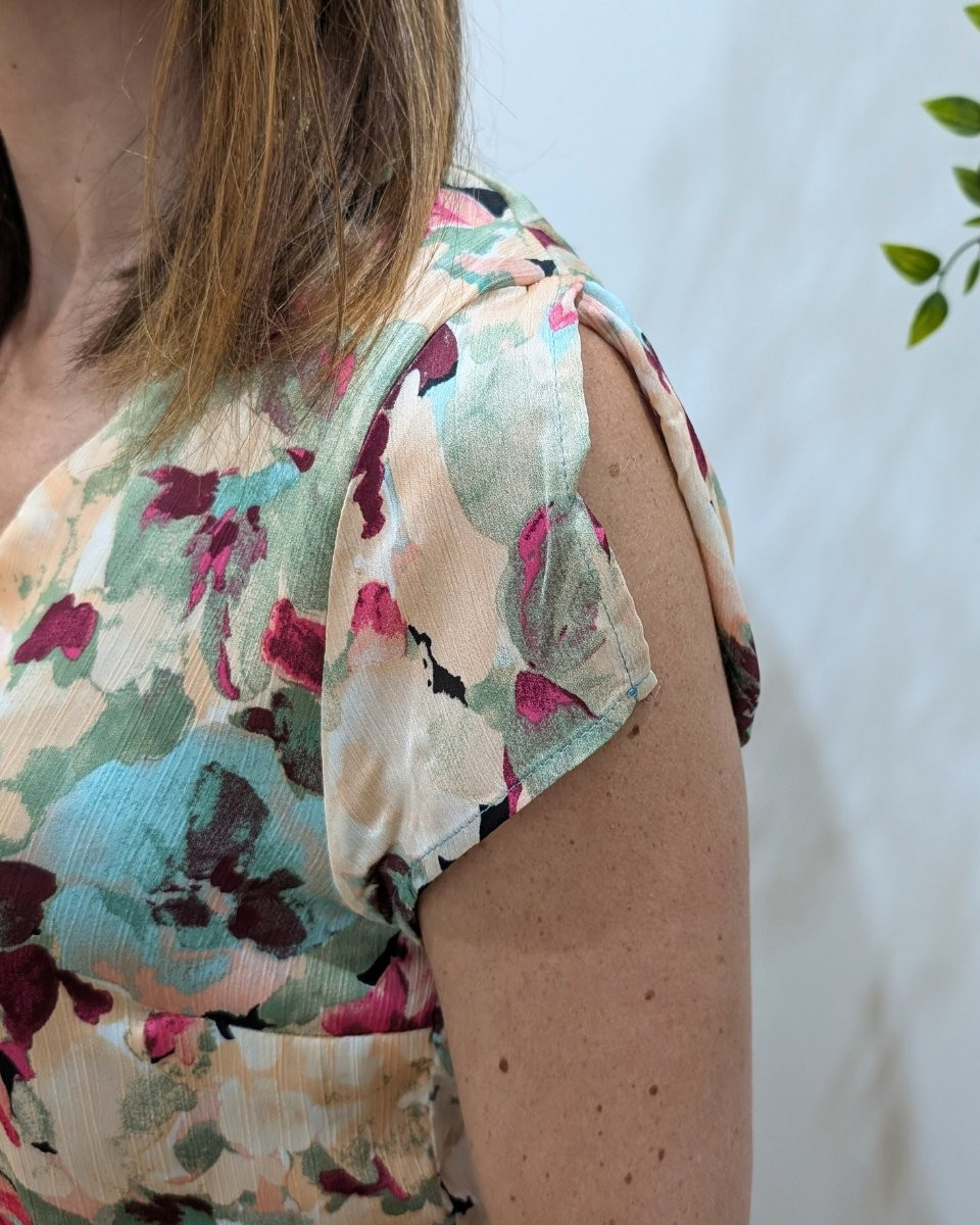 Robe femme rose et verte fleurie Esméline