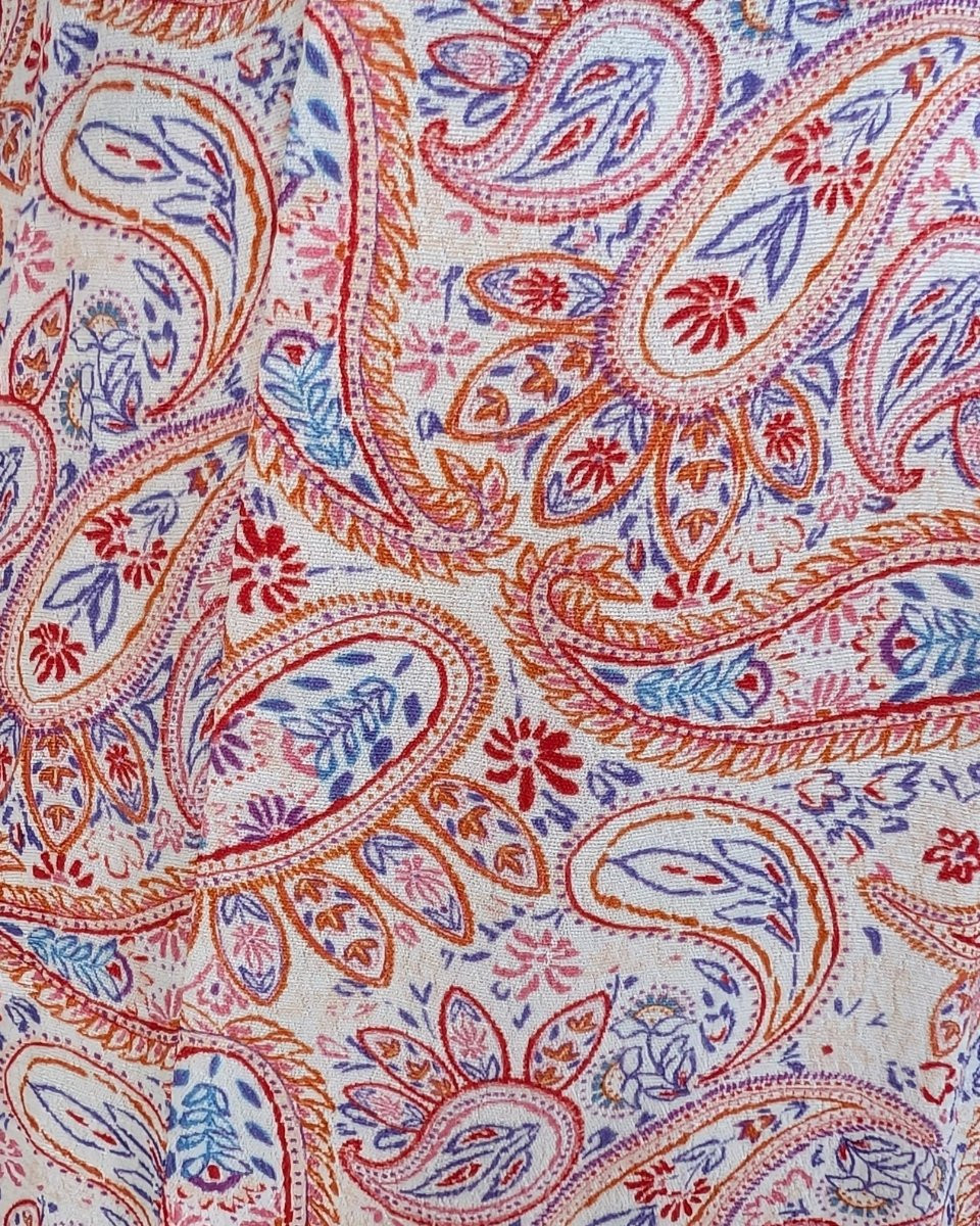 Robe longue femme dos ouvert noué imprimé cachemire Édenia