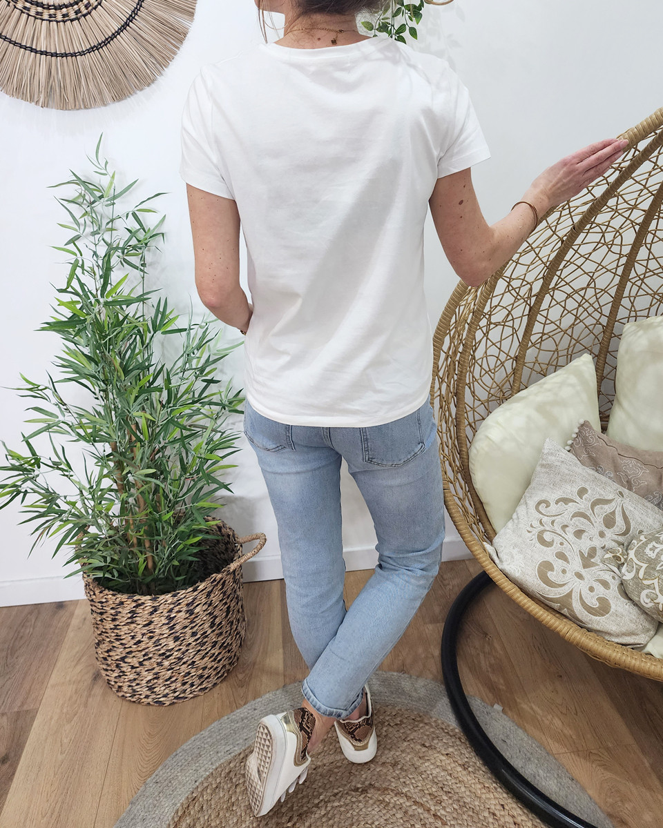 T-shirt femme blanc AMOUR fleuri multicolore