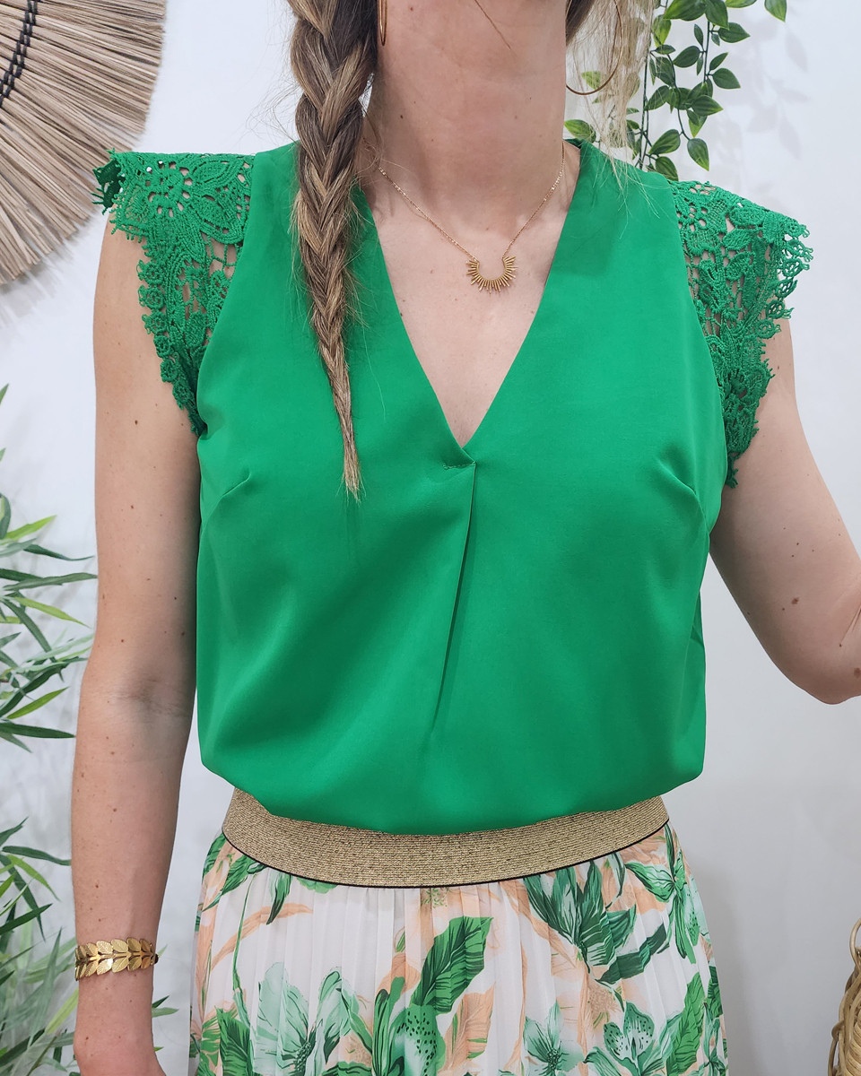Top femme vert dentelle Noelline