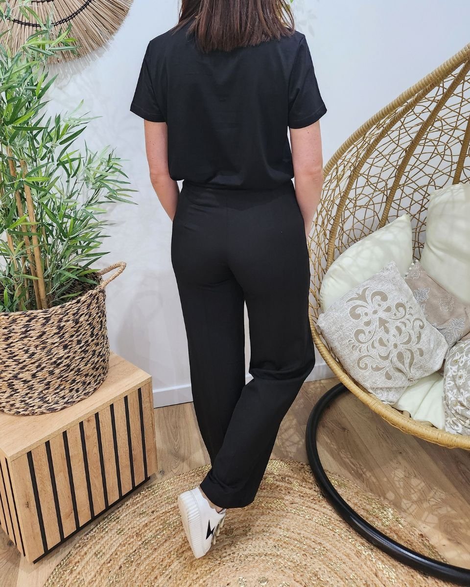 T-shirt femme noir coeur léopard brodé col rond