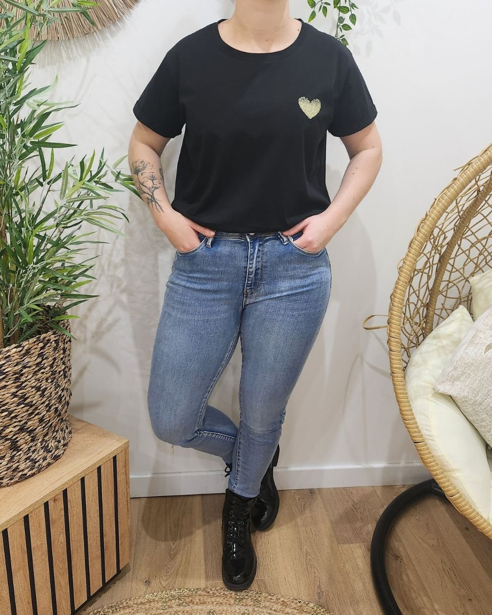 T-Shirt noir broderie coeur dégradé doré