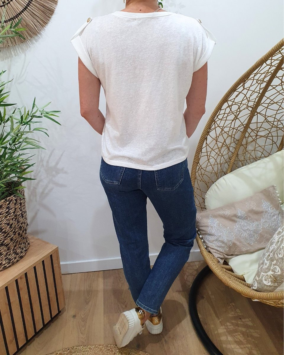 T-Shirt femme blanc bride épaule boutonnée