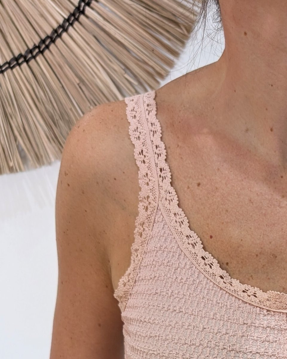 Top femme à bretelles rose Kaïna