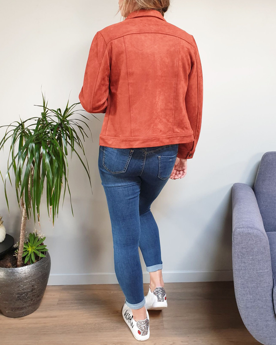 Veste suédine brique à boutons et poches