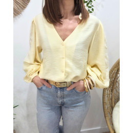 Chemisier femme jaune pâle manches broderies fleuries écrues Altaia