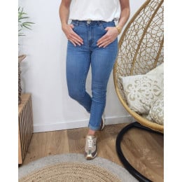 Jean femme clair delave slim coupe confort taille haute 21176
