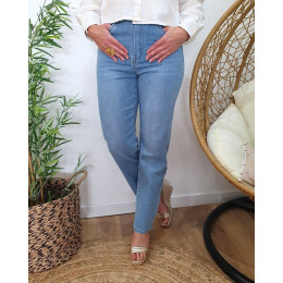 Jean femme coupe droite bleu clair taille haute