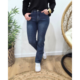 Jean femme droit bleu moyen taille haute coupe confort