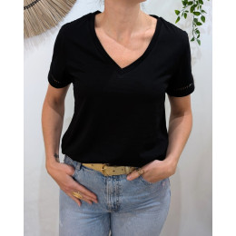 T-Shirt femme noir épaules et manches ajourées Félicity