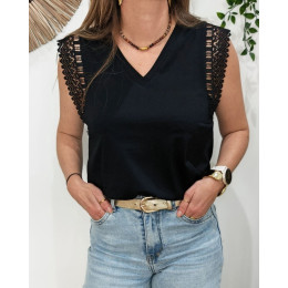 Top femme noir manches brodées Zaira