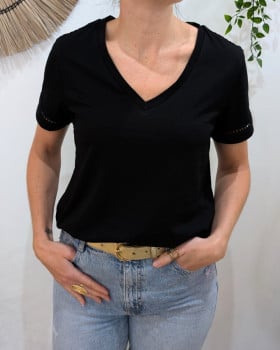 T-Shirt femme noir épaules et manches ajourées Félicity