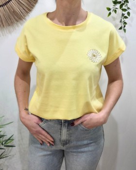 T-shirt femme jaune fleur blanche dorée brodée