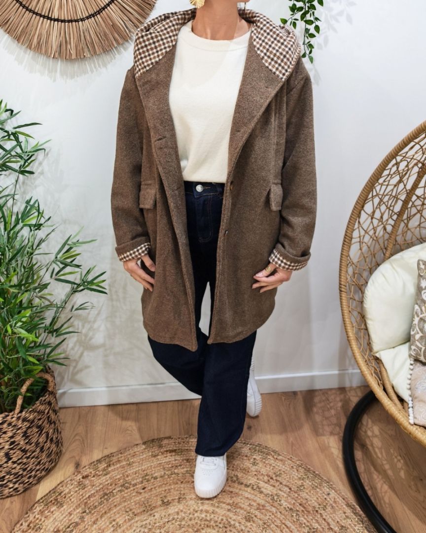 Manteau long femme à capuche marron poches plaquées revers à carreaux