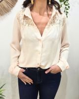 Chemisier femme beige poitrine dentelle Olwen